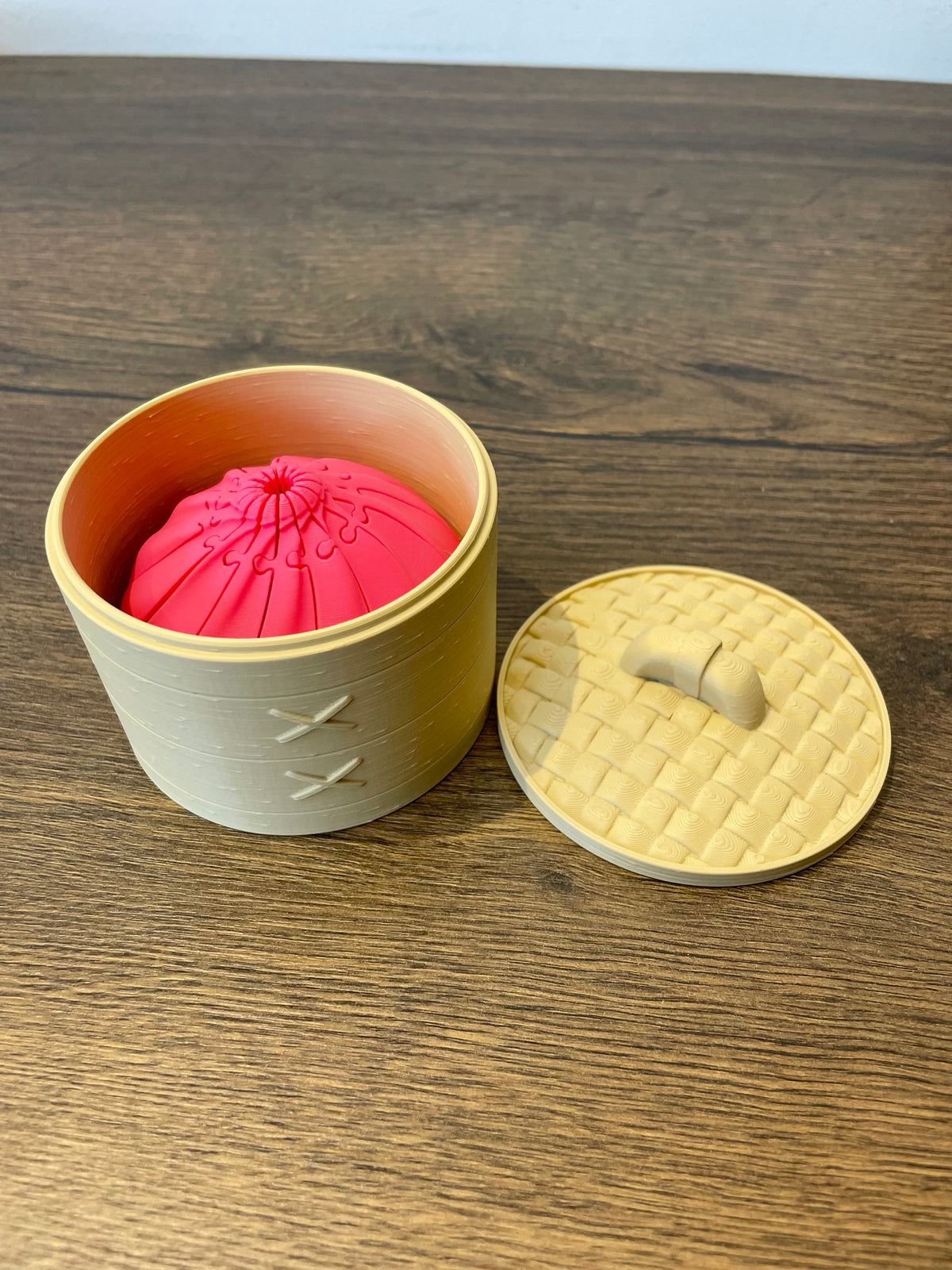 3D printed twist fidget Dumpling with box
