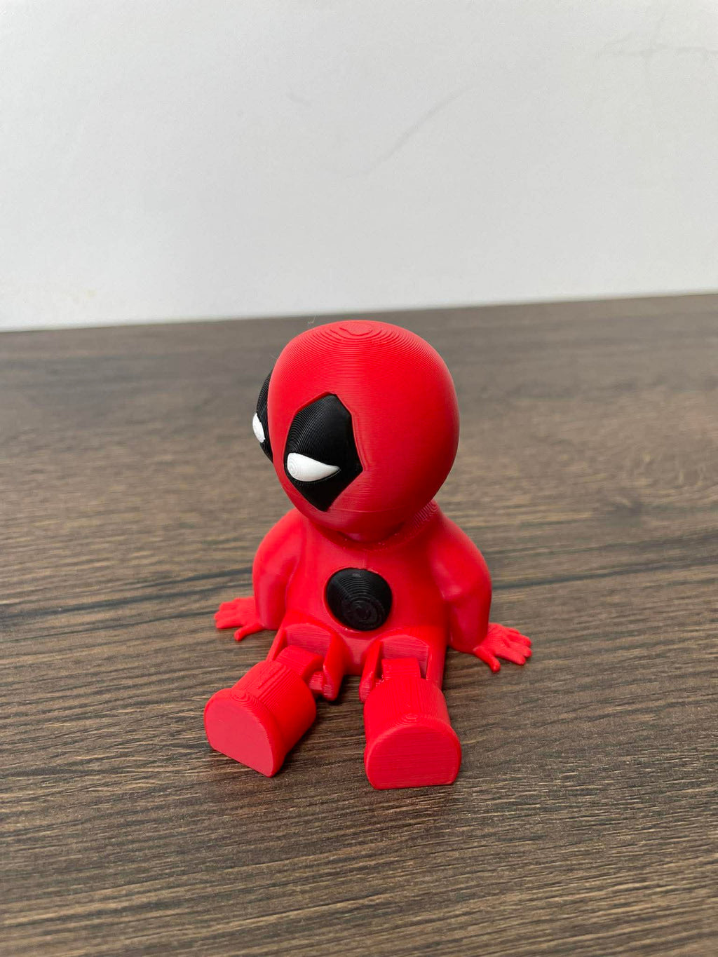 3D Printed Deadpool Desk Buddy