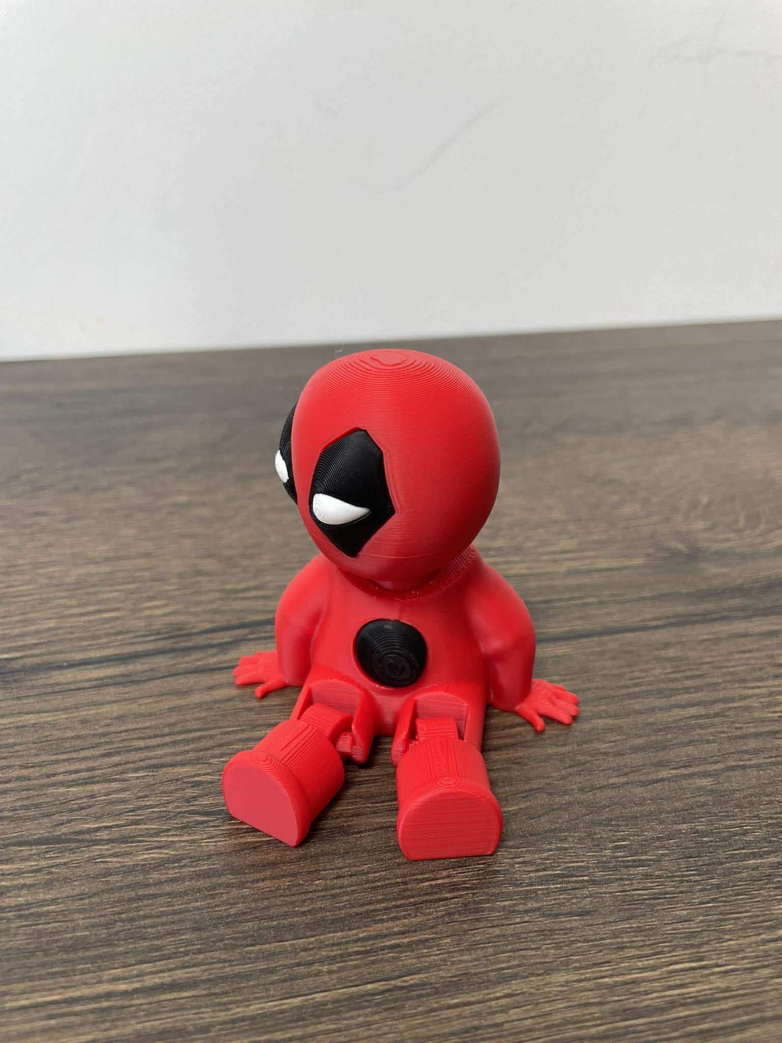 3D Printed Deadpool Desk Buddy