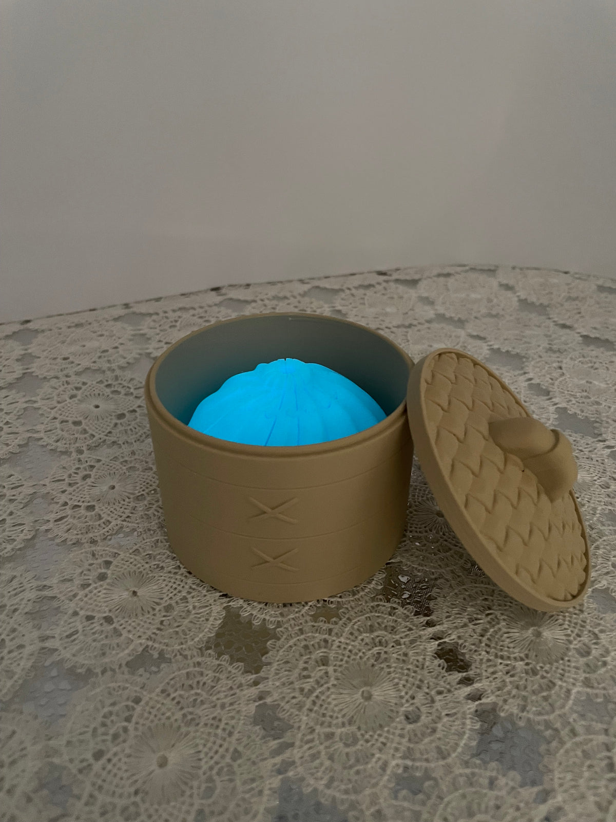 3D printed twist fidget glow in the dark with box
