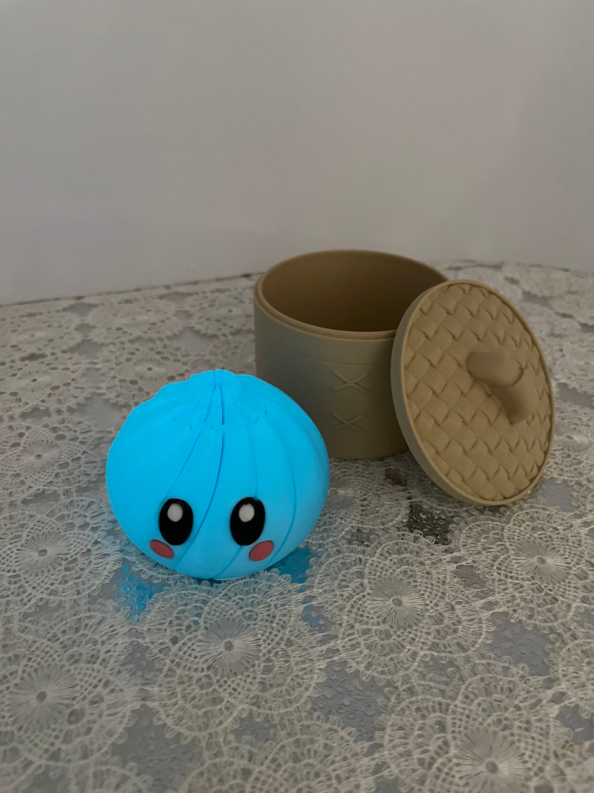 3D printed twist fidget glow in the dark with box