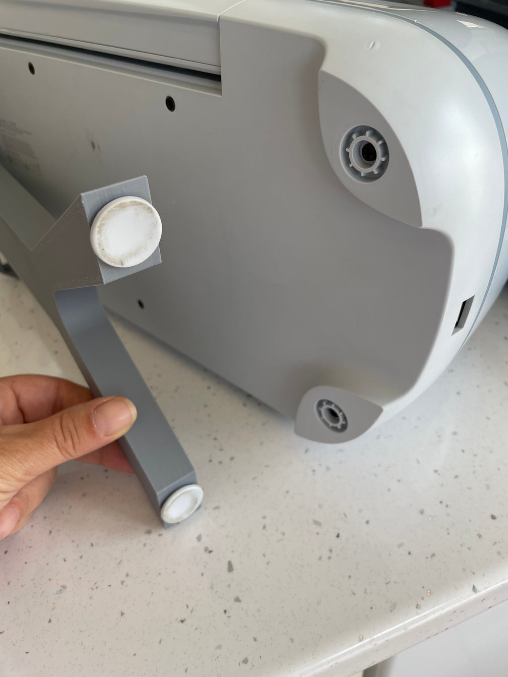 Cricut maker 3 and 4 legs