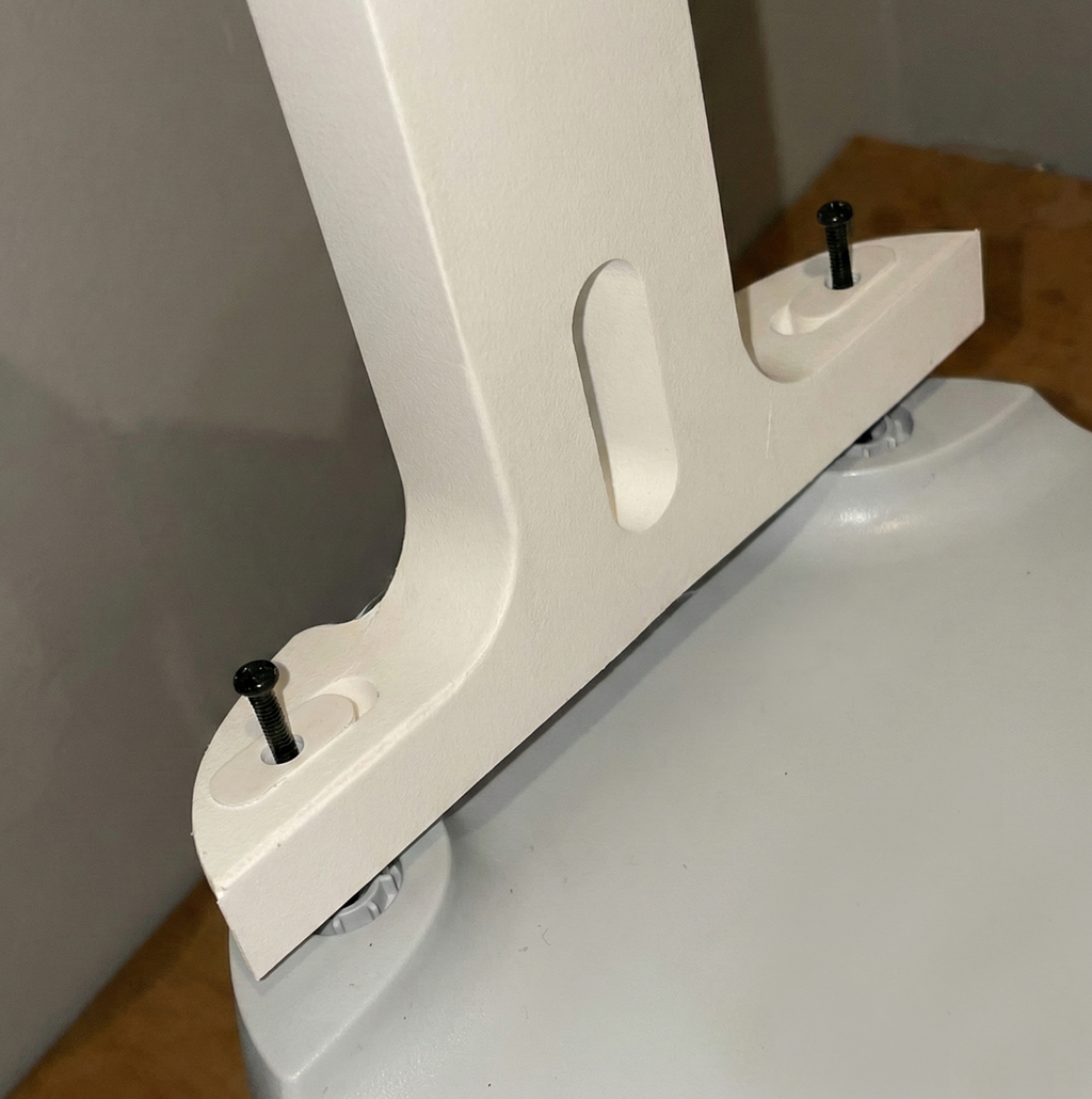 Cricut maker 3 and 4 legs